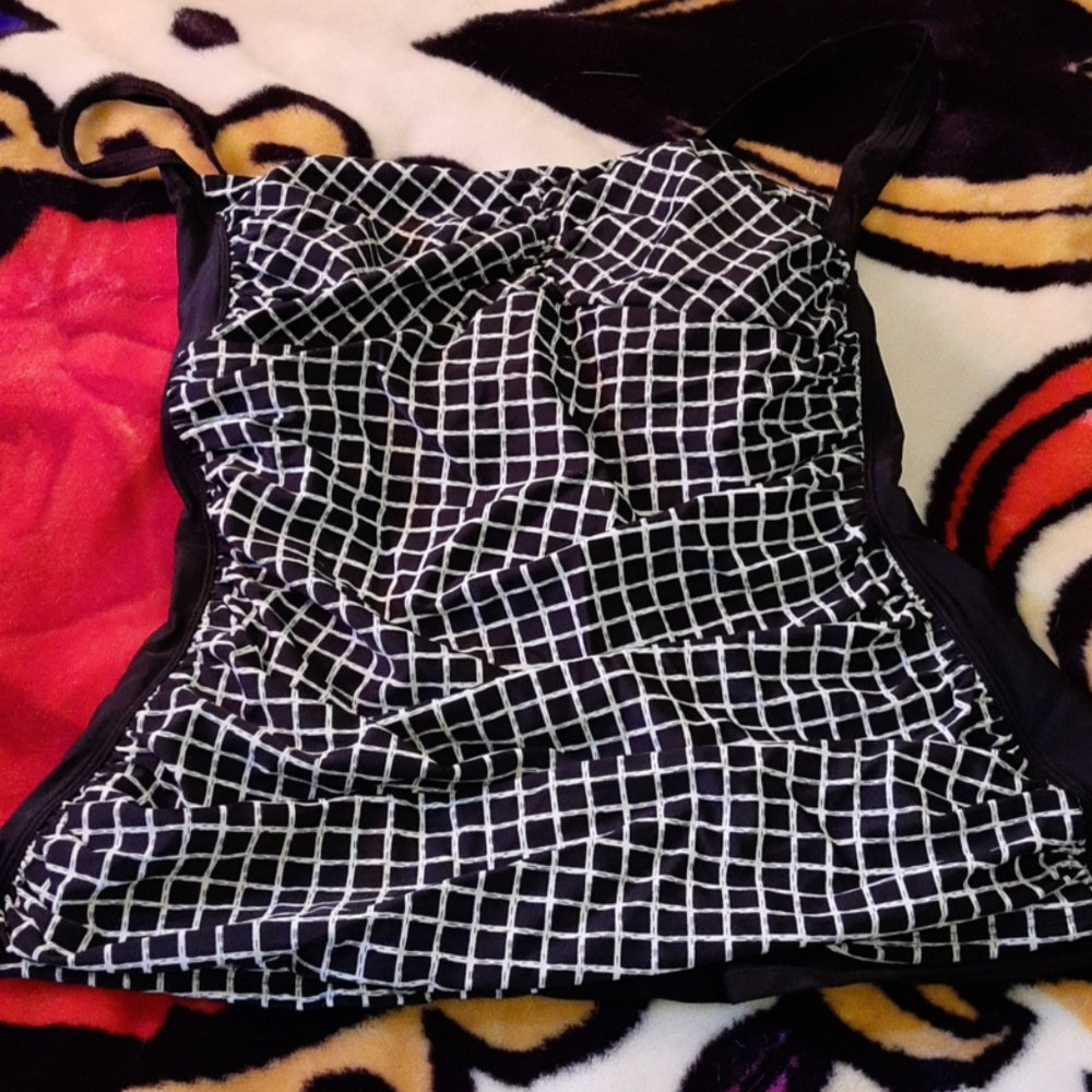 5/$20 XL Cactus Swim Top